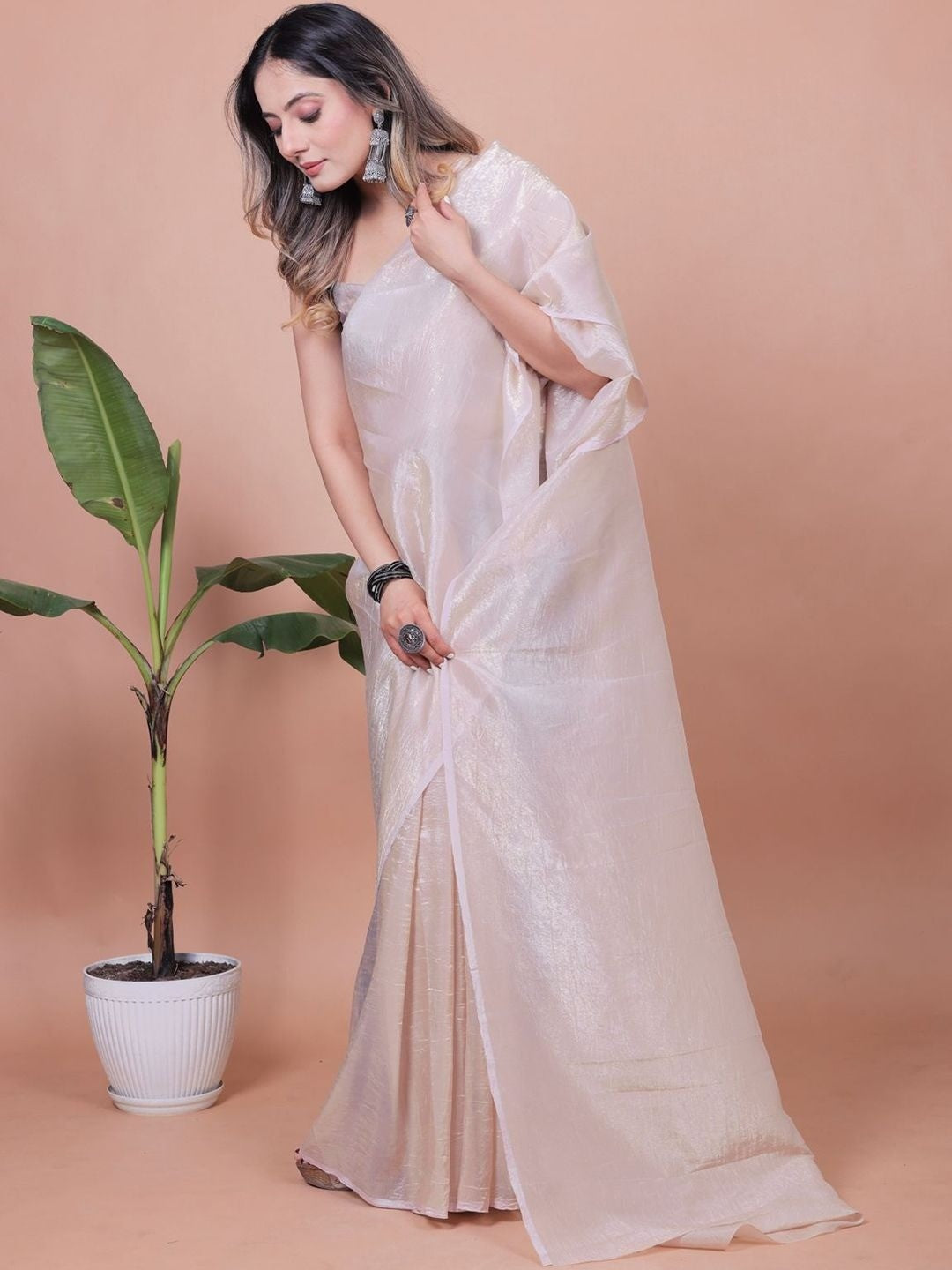 Beige Solid Chiffon Saree Perfect for Parties & Festive Occasions - Image 2
