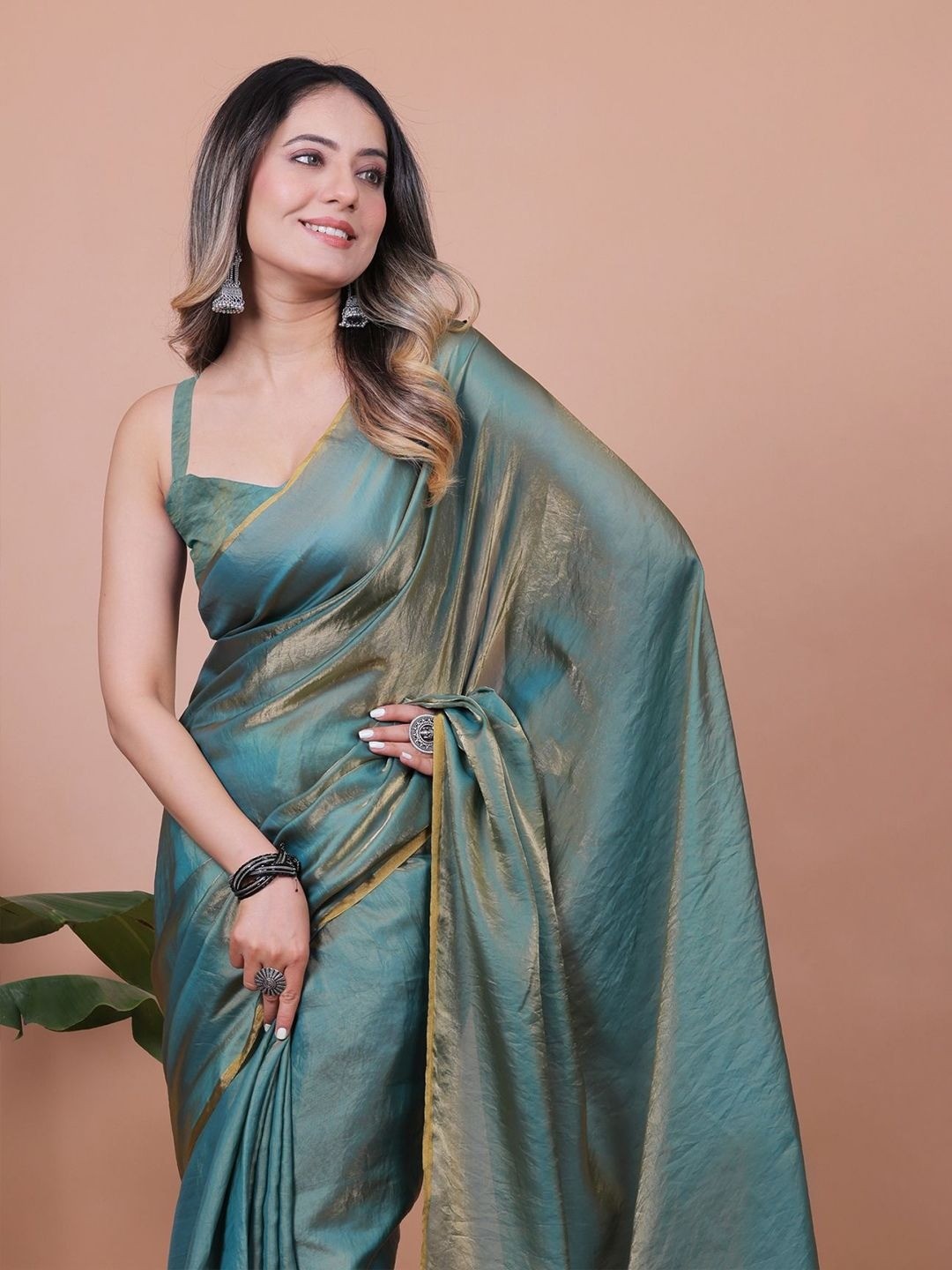 Teal Green Solid Chiffon Saree Perfect for Parties & Festive Occasions - Image 5