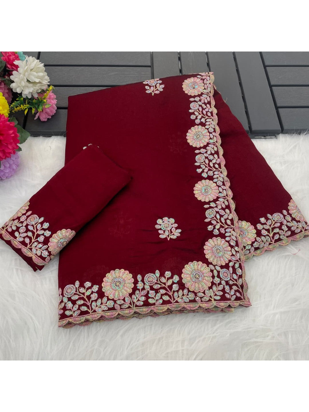 Luxurious Maroon Floral Vichitra Silk Saree Embellished With Thread Embroidery & Sequins Work - Image 5