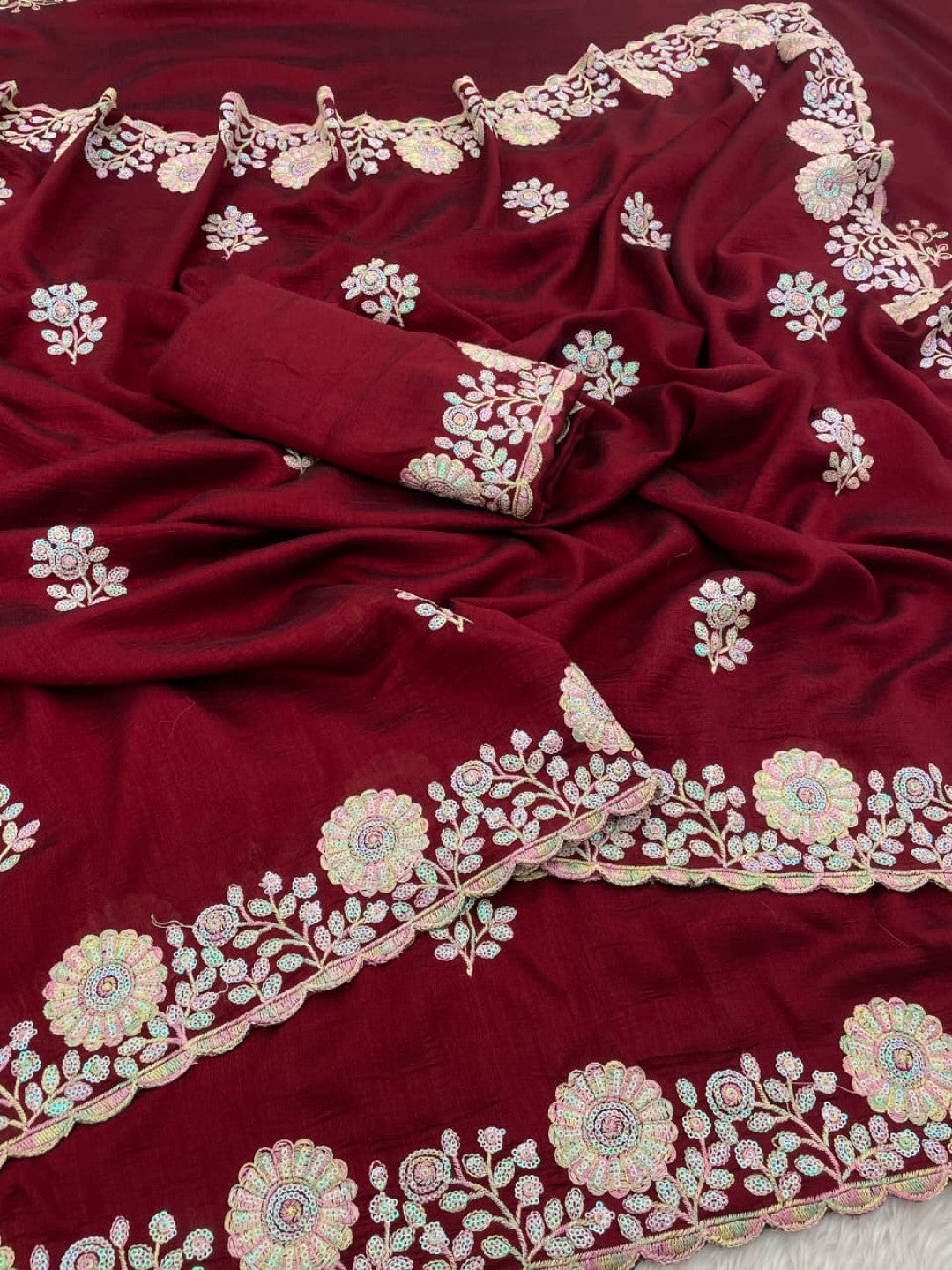 Luxurious Maroon Floral Vichitra Silk Saree Embellished With Thread Embroidery & Sequins Work - Image 8