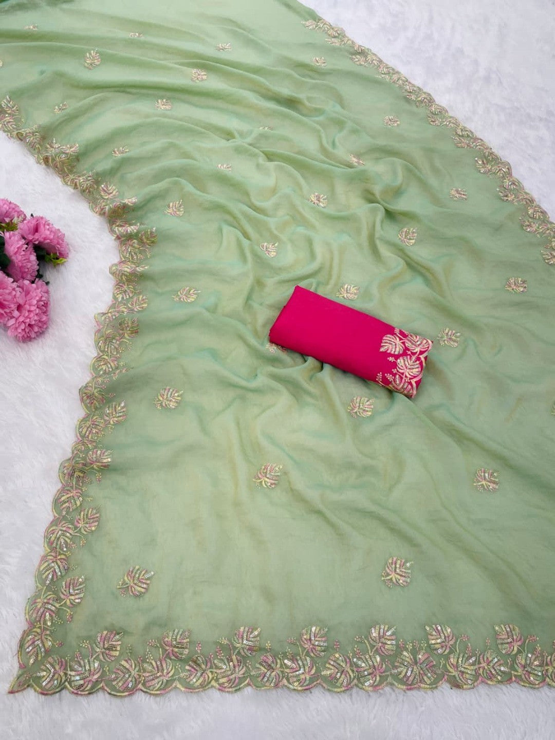 Charming Green Floral Silk Blend Saree Enhanced With Thread Embroidery & Subtle Sequins Work - Image 7