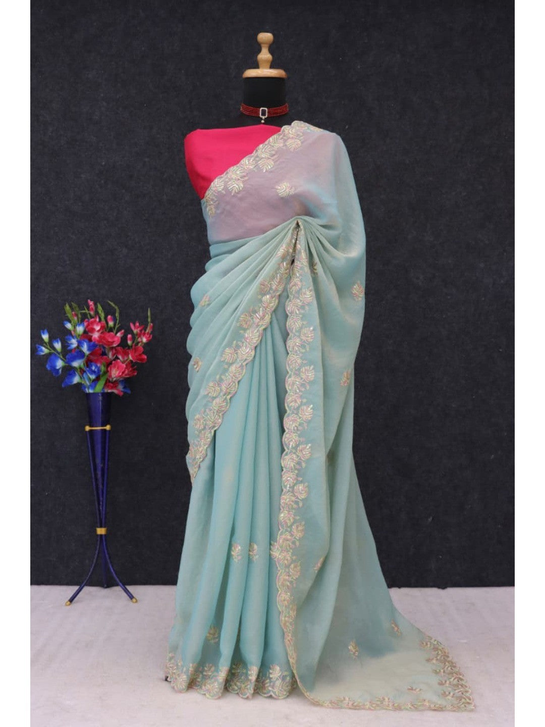 Charming Blue Floral Silk Blend Saree Enhanced With Thread Embroidery & Subtle Sequins Work - Image 4