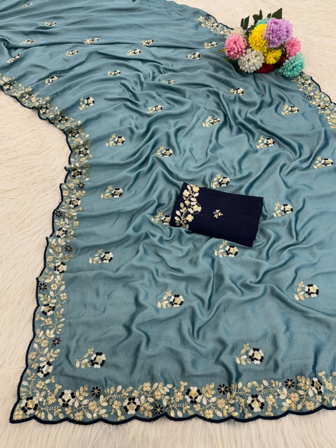 Designer Sky Blue Vichitra Silk Saree with Artistic Embroidered Border for Timeless Ethnic Elegance - Image 7
