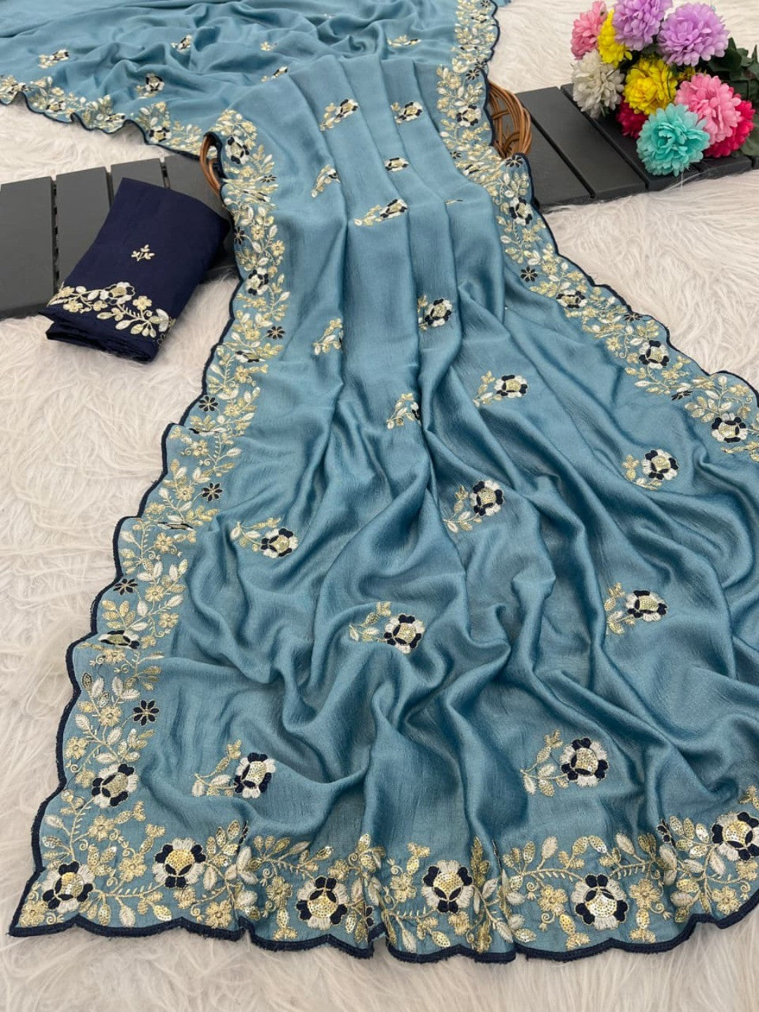 Designer Sky Blue Vichitra Silk Saree with Artistic Embroidered Border for Timeless Ethnic Elegance - Image 6