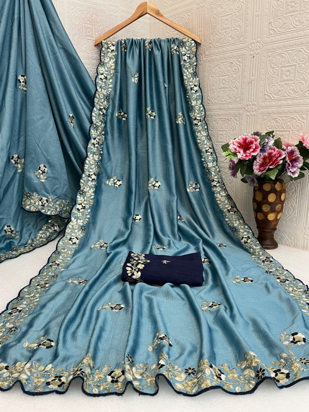 Designer Sky Blue Vichitra Silk Saree with Artistic Embroidered Border for Timeless Ethnic Elegance - Image 8