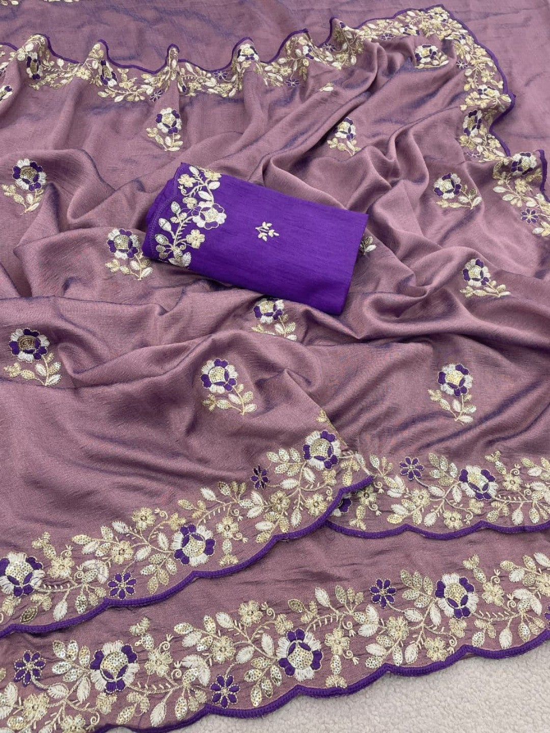 Designer Mauve Vichitra Silk Saree with Artistic Embroidered Border for Timeless Ethnic Elegance - Image 8