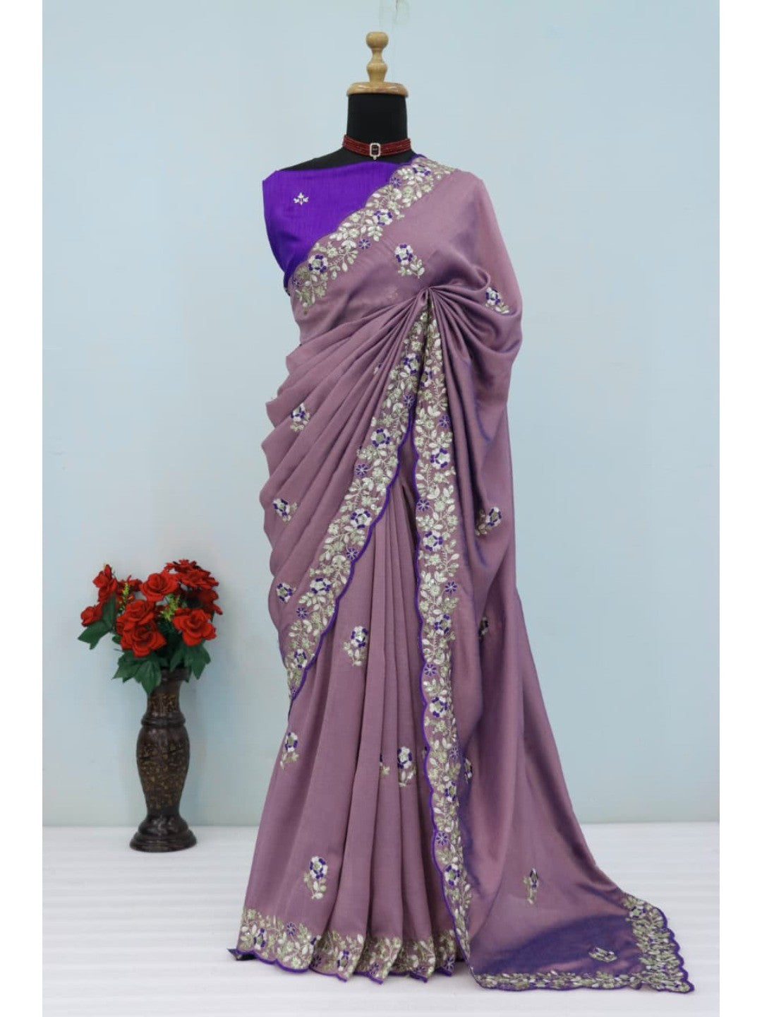 Designer Mauve Vichitra Silk Saree with Artistic Embroidered Border for Timeless Ethnic Elegance - Image 6