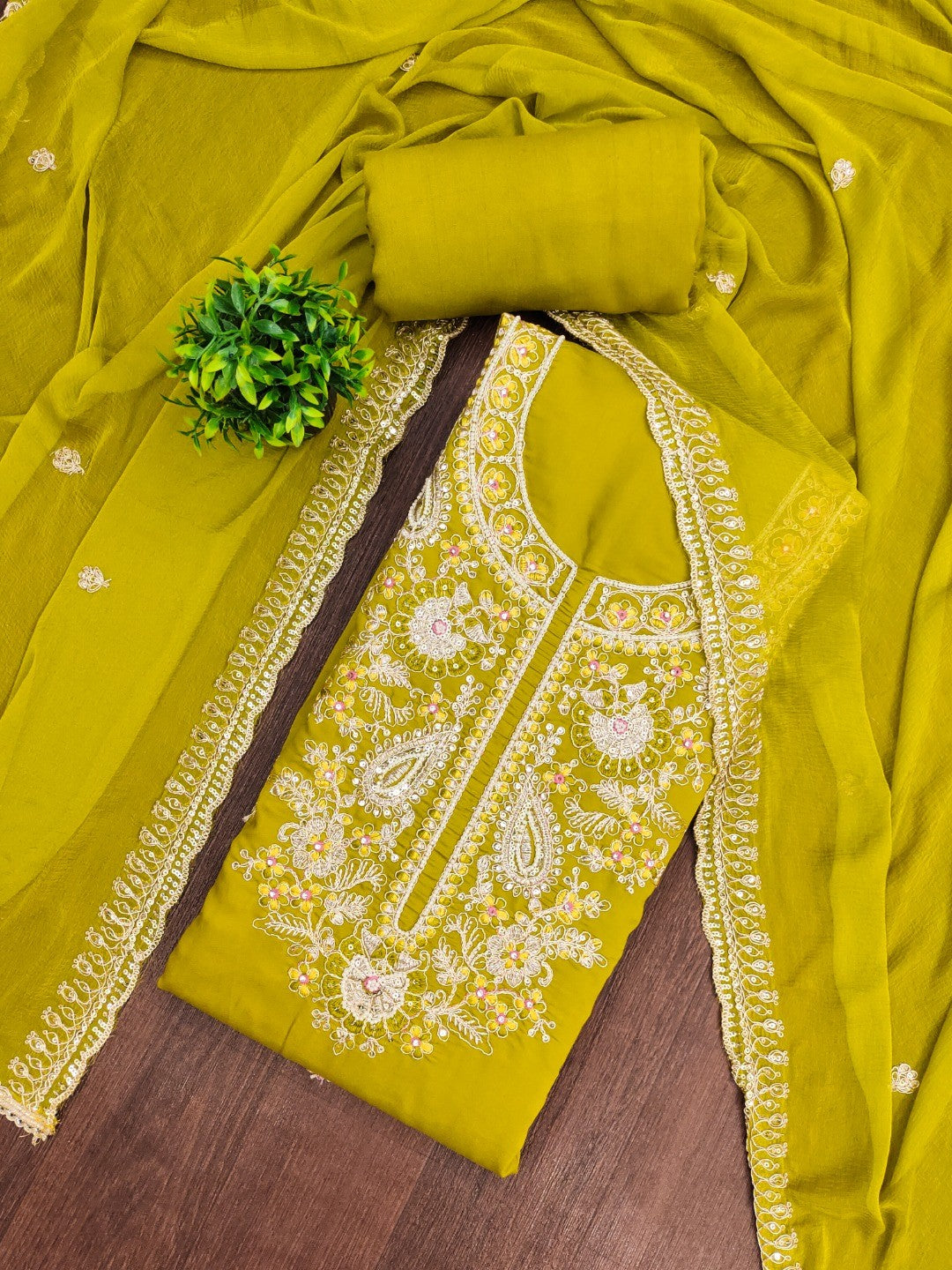 Elegant Lemon Green Cotton Silk Dress Material with Embroidery - Image 4