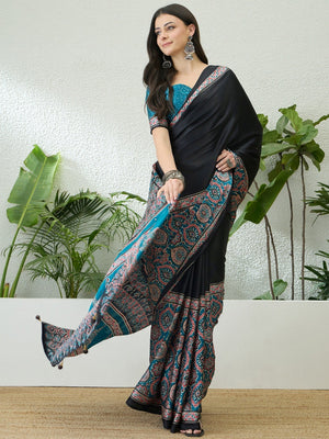Trendy Black & Teal Floral Print Satin Saree With Traditional Khatli Embroidery Work - Image 2