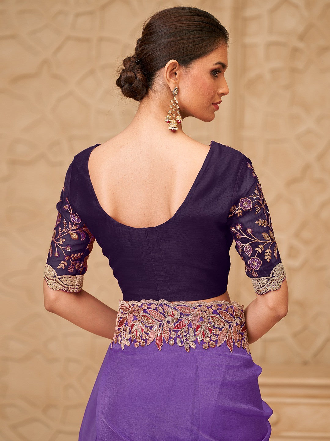 Purple Georgette Saree with Elegant Embroidered Work and Modern Ethnic Appeal - Image 3