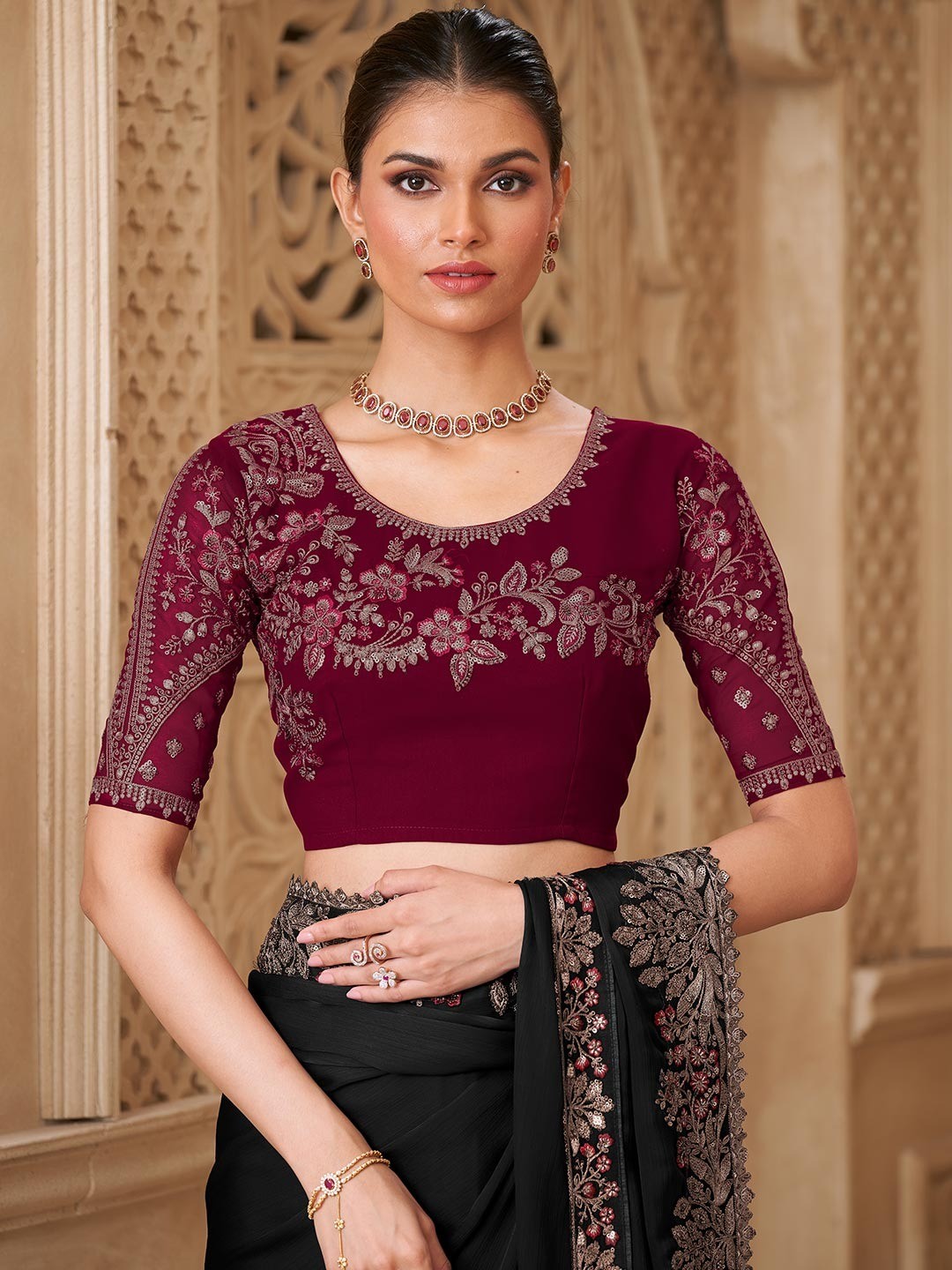 Black Georgette Saree Featuring Detailed Embroidered Border - Image 3