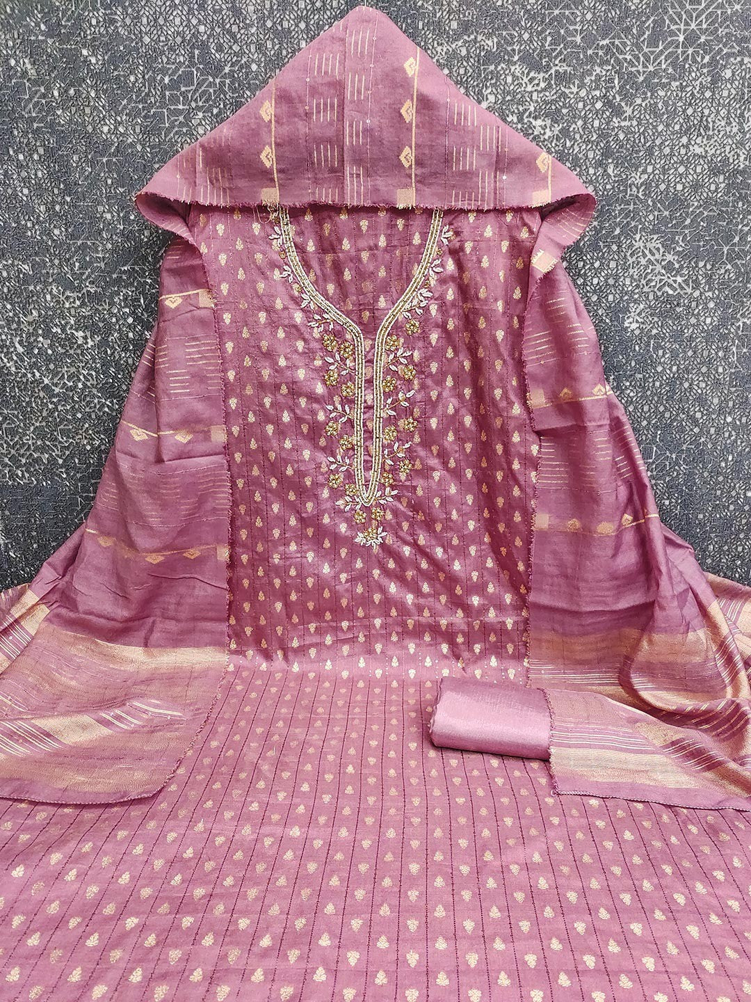 Elegant Pink Sequins Embroidered Chanderi Jacquard Dress Material With Beads & Moti Handwork - Image 5