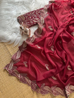 Elegant Red Shimmer Saree with Zari Work Embroidery - Image 2