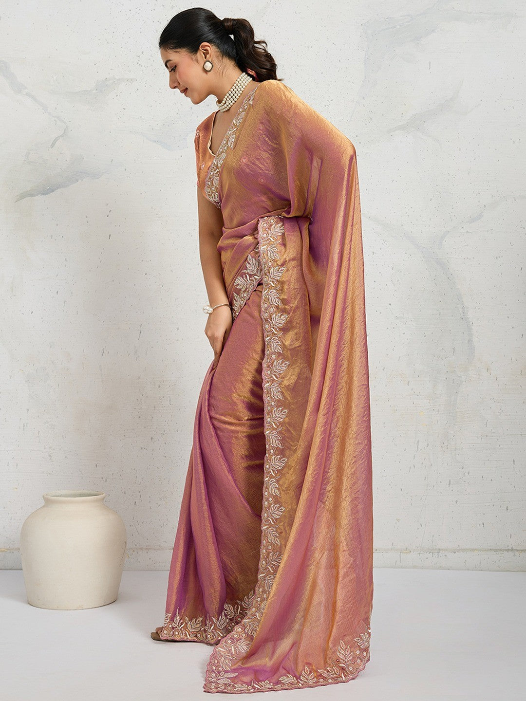 Elegant Wine Floral Thread & Zari Embroidered Chiffon Velvet Saree With Shimmering Sequins - Image 4