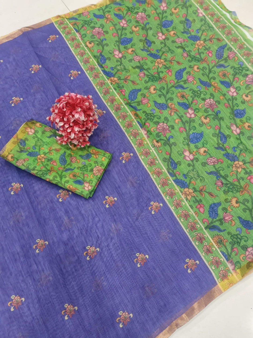 Elegant Purple Linen Saree with Floral Border and Zari Details - Image 2