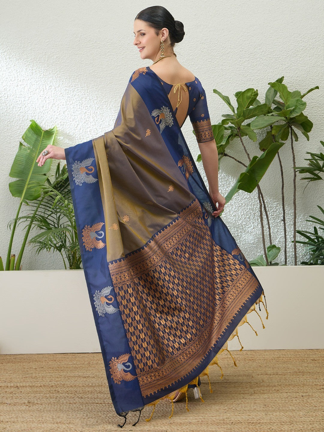 Bronze Gold Handloom Silk Saree with Intricate Peacock Motif Work - Image 5