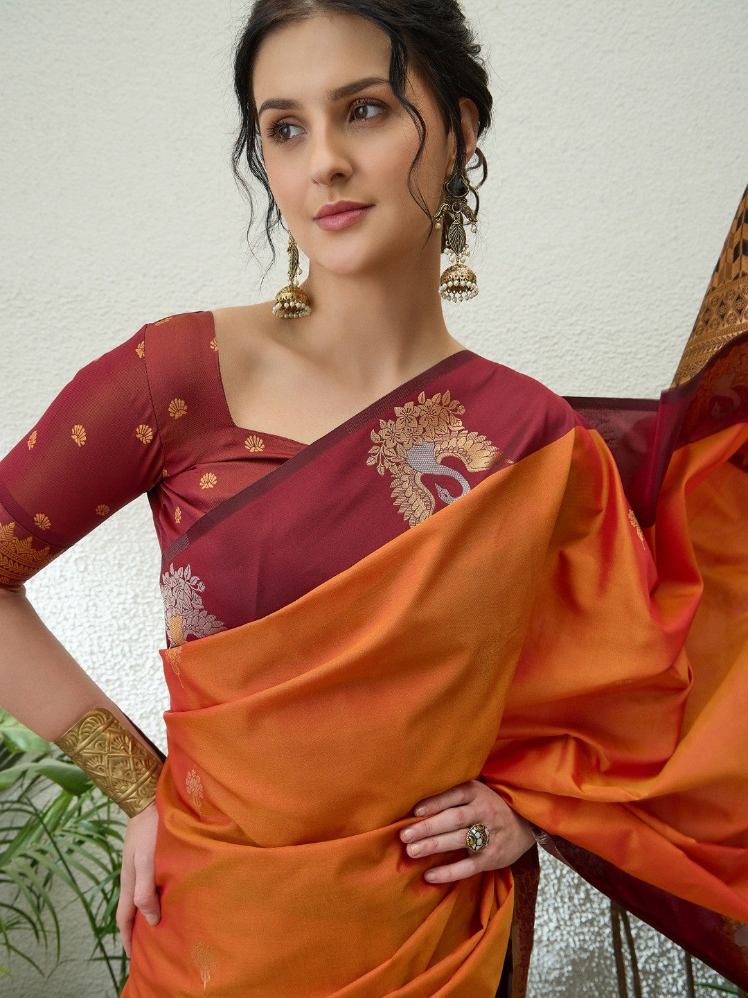 Elegant Orange Handloom Silk Saree with Maroon Border - Image 3