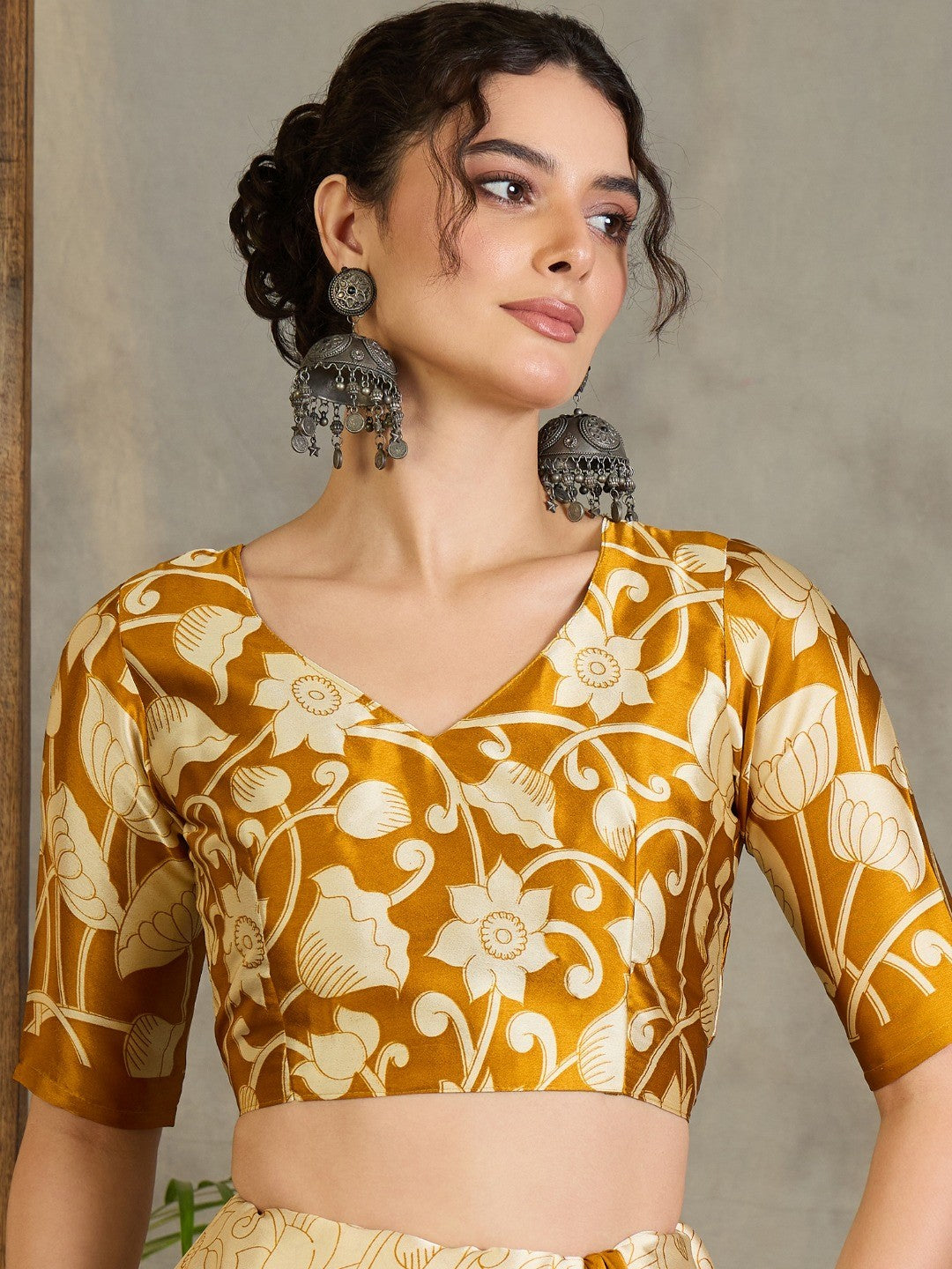 Ethnic Mustard Satin Saree with Detailed Kalamkari Printed Design - Image 3