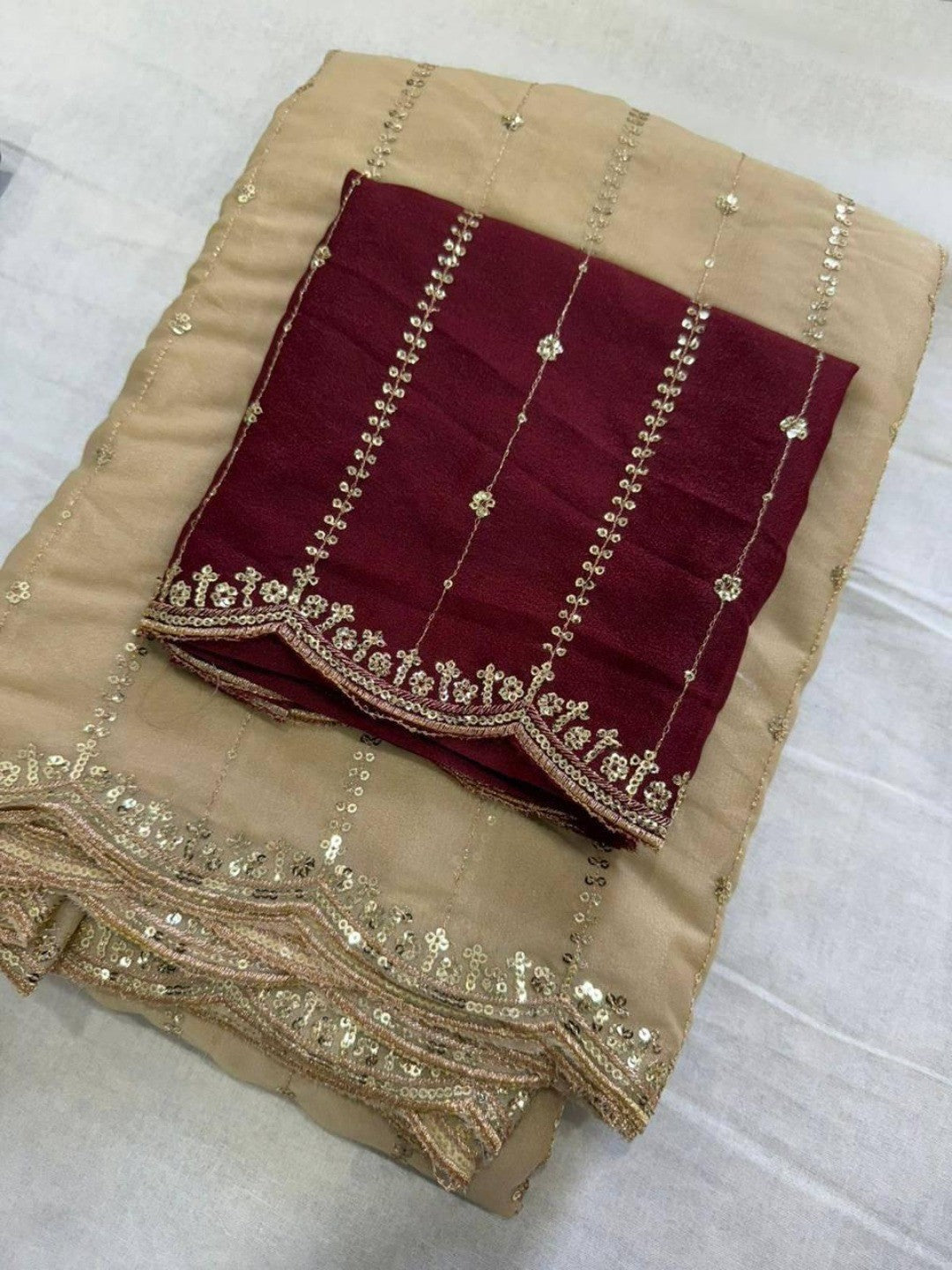 Stylish Offwhite Stripe Pattern Georgette Saree With Shimmering Sequins Embroidery Work - Image 3