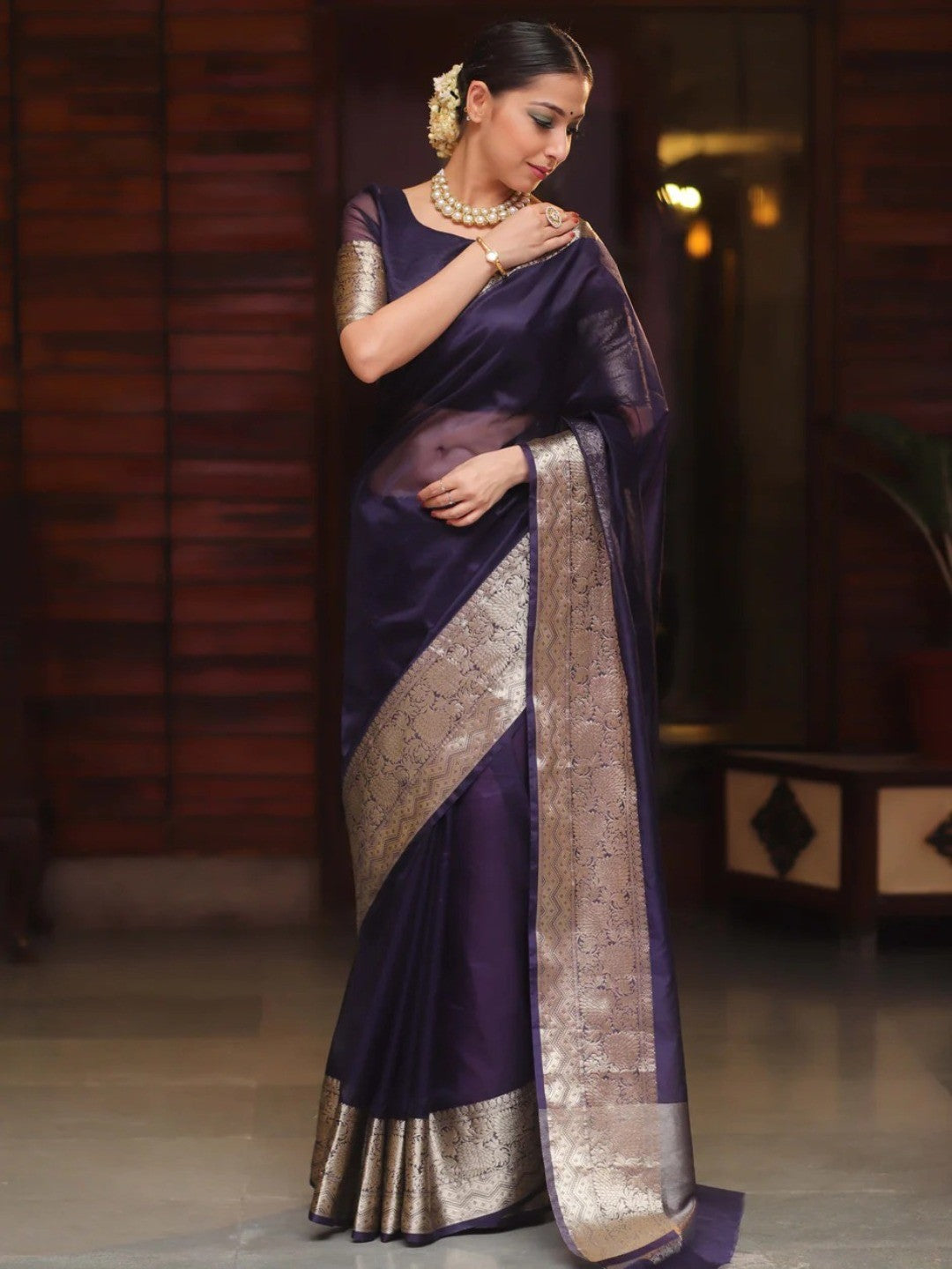 Classic Blue Solid Organza Saree Featuring Floral Golden Zari Weaving Border - Image 7