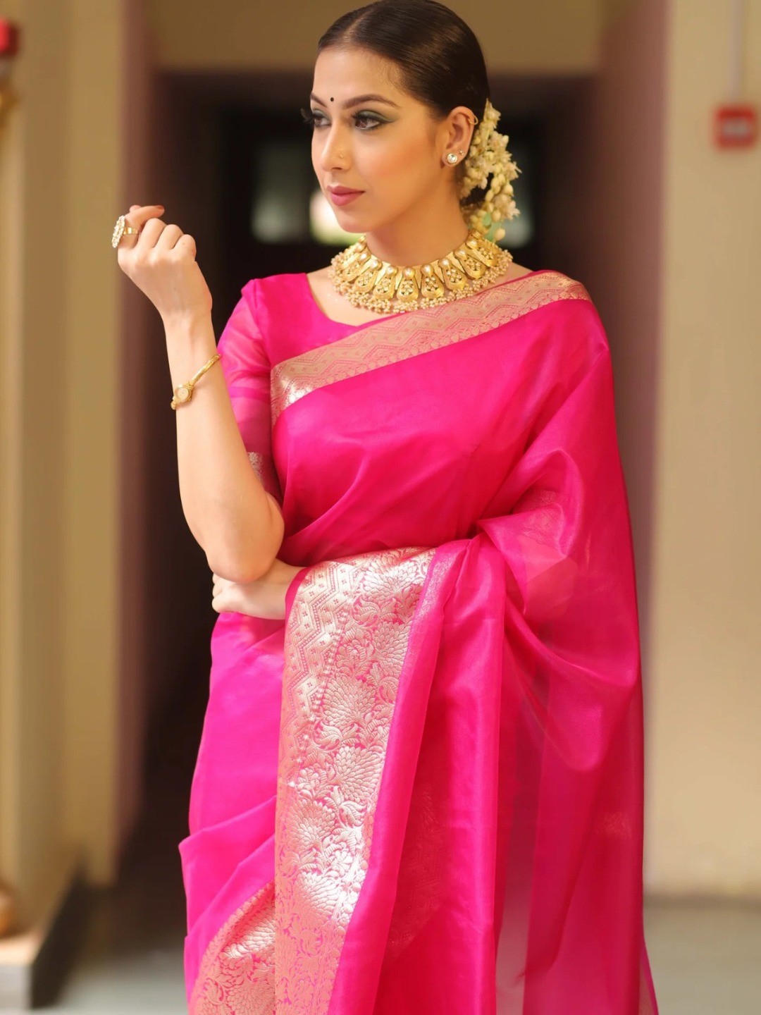 Classic Rani Pink Solid Organza Saree Featuring Floral Golden Zari Weaving Border - Image 4