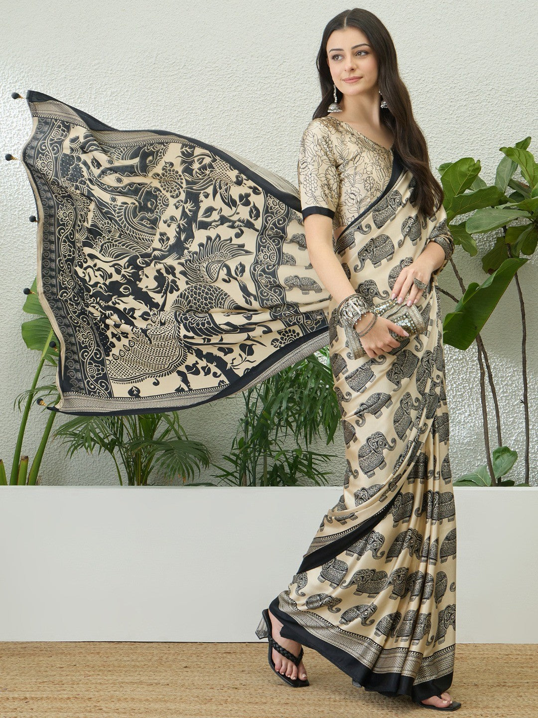 Cream Satin Saree with Elephant Print and Black Border - Image 7