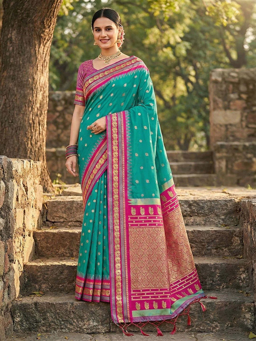 Ethnic Sea Green Silk Blend Saree with Graceful Pink Border Finish - Image 1