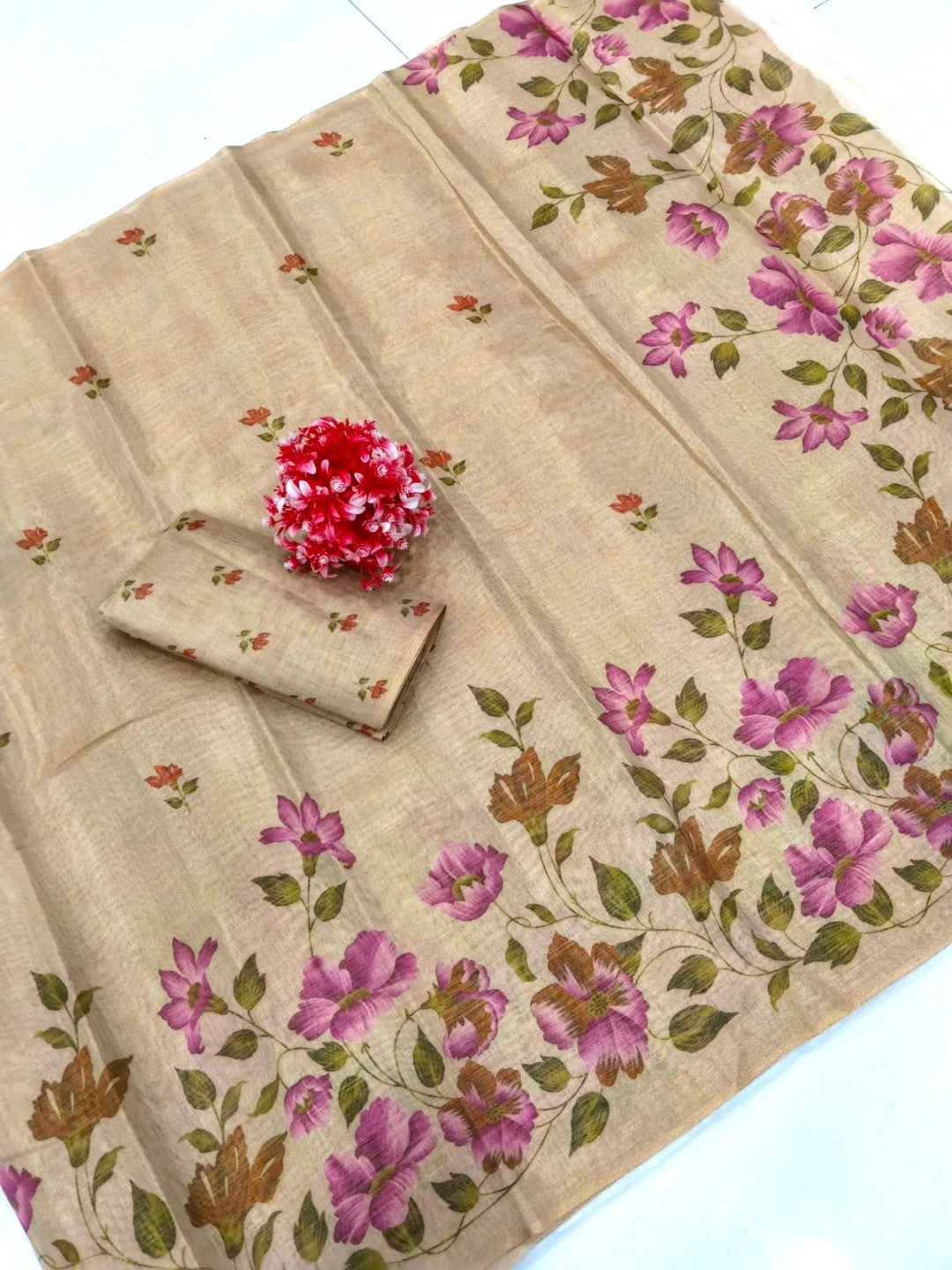 Cream Floral Printed Cotton Silk Saree for Festive Occasions - Image 2
