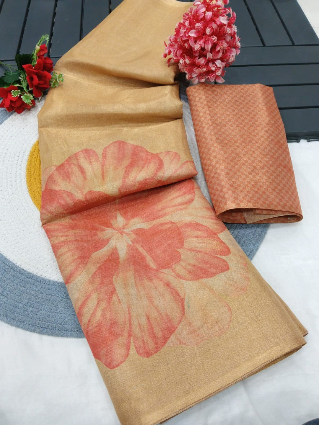 Elegant Chikoo Cotton Silk Saree with Floral Print for Festive Occasions - Image 3