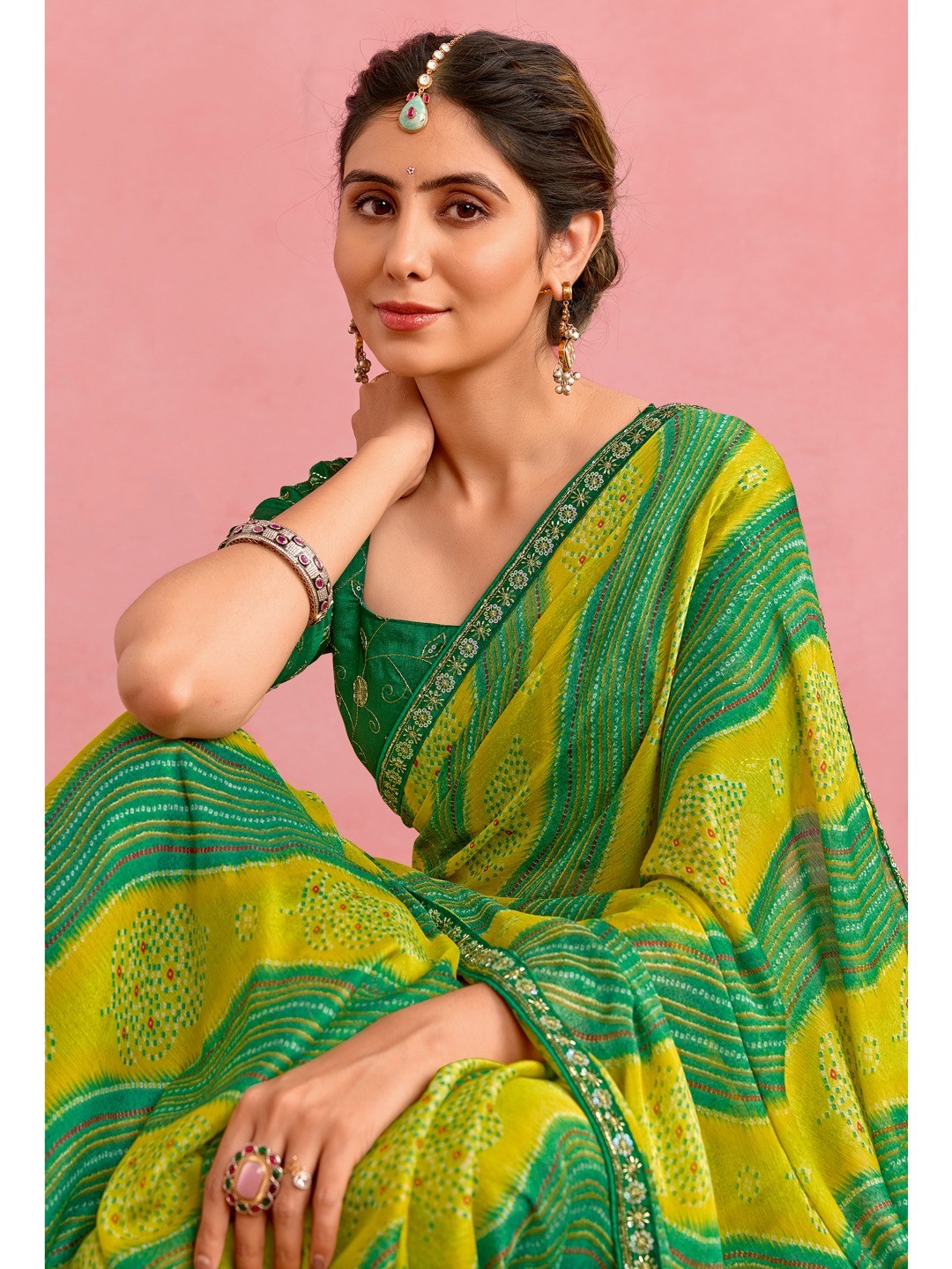 Elegant Green & Yellow Chiffon Saree with Bandhani Print and Embellished Border - Image 2