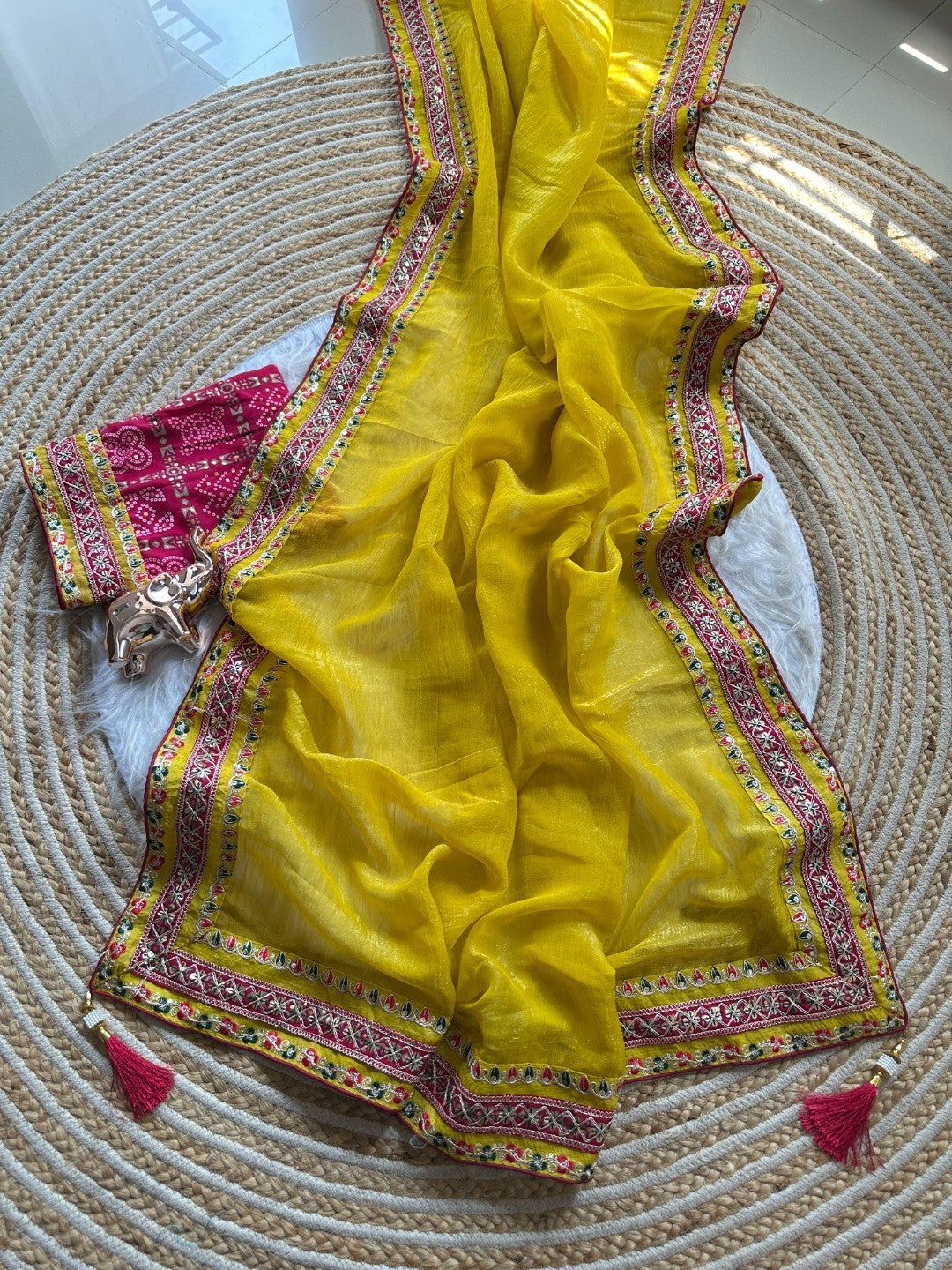 Charming Yellow Pure Silk Saree with Embroidery Work - Image 4