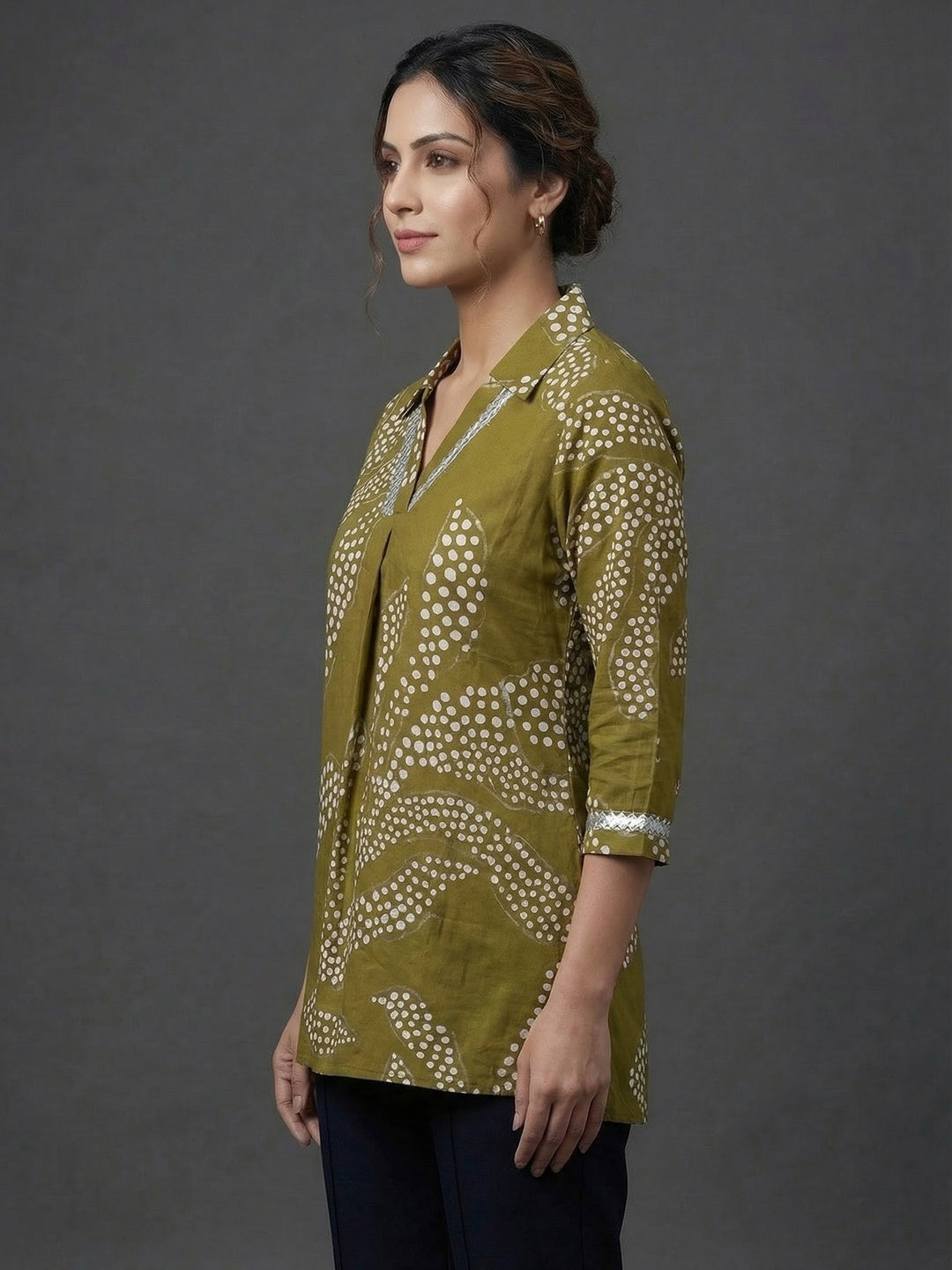 Green Rayon Top with White Print and Silver Detailing - Image 4