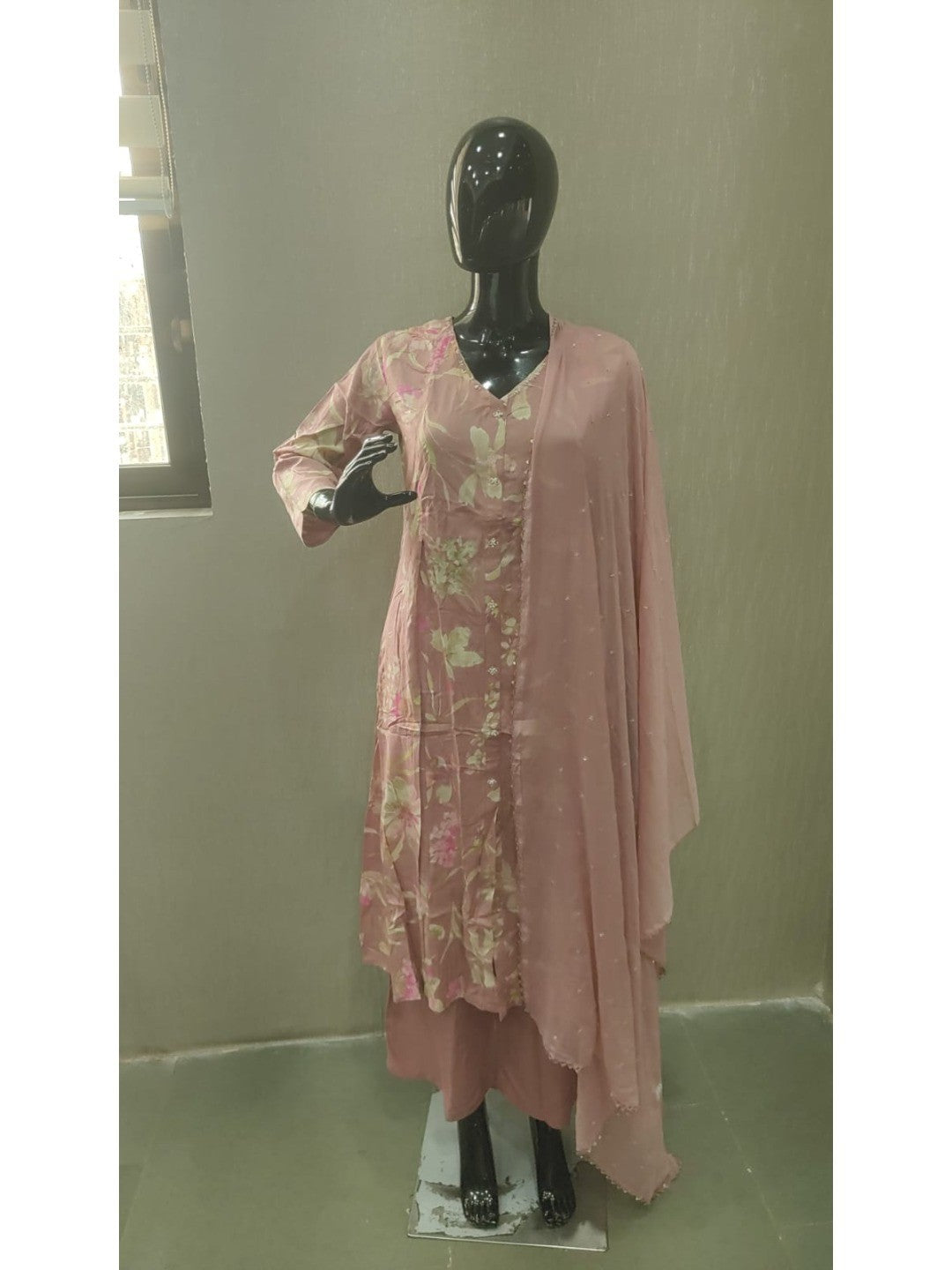 Elegant Pink Floral Printed with Yoke Detail Angle Rayon Salwar Suit with Dupatta - Image 4