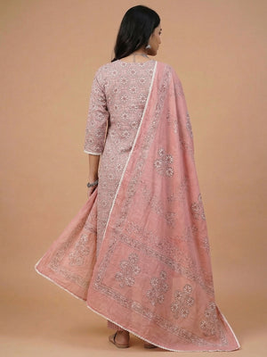 Casual Wear Peach Pure Cotton Kurta and Straight Pant Set with Floral Print - Image 2