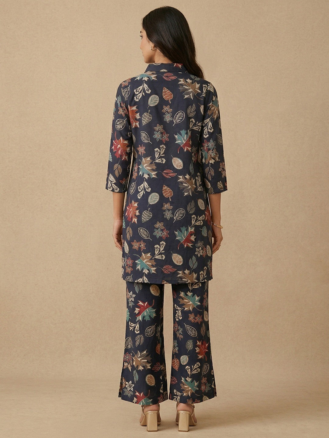 Casual Chic Navy Blue Floral Printed Rayon Co-ord Set with Floral Patterns - Image 3