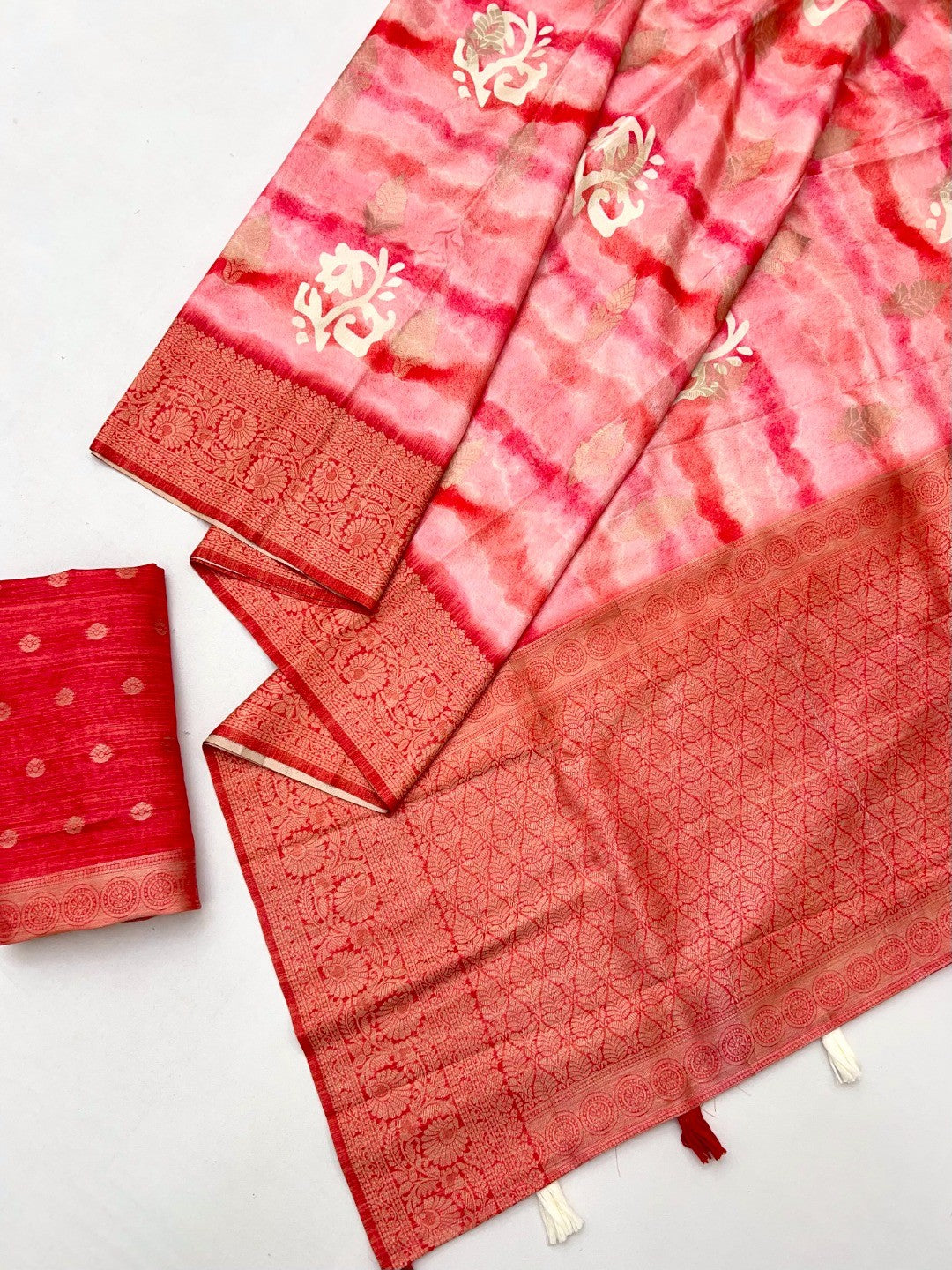 Elegant Red Bemberg Saree with Digital Print and Rich Pallu - Image 2