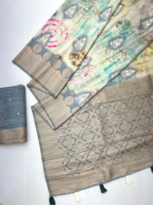 Elegant Grey Bemberg Saree with Digital Print and Rich Weaving Pallu - Image 2