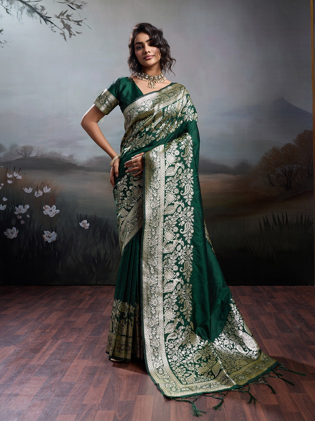 Rich Green Floral & Peacock Motif Weaving Silk Blend Saree With Decorative Tassel Pallu - Image 1