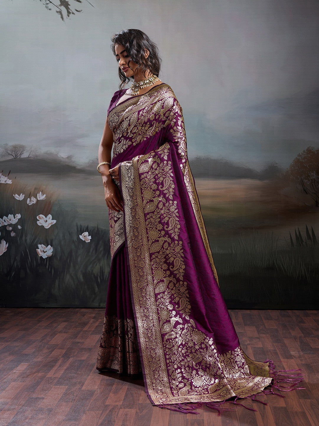 Rich Wine Floral & Peacock Motif Weaving Silk Blend Saree With Decorative Tassel Pallu - Image 3