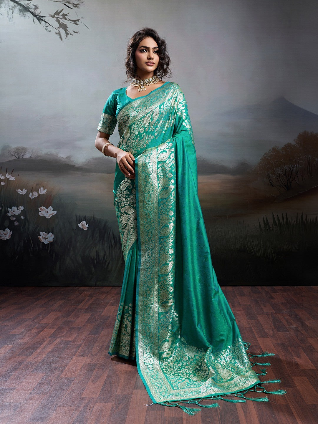 Rich Rama Green Floral & Peacock Motif Weaving Silk Blend Saree With Decorative Tassel Pallu - Image 1