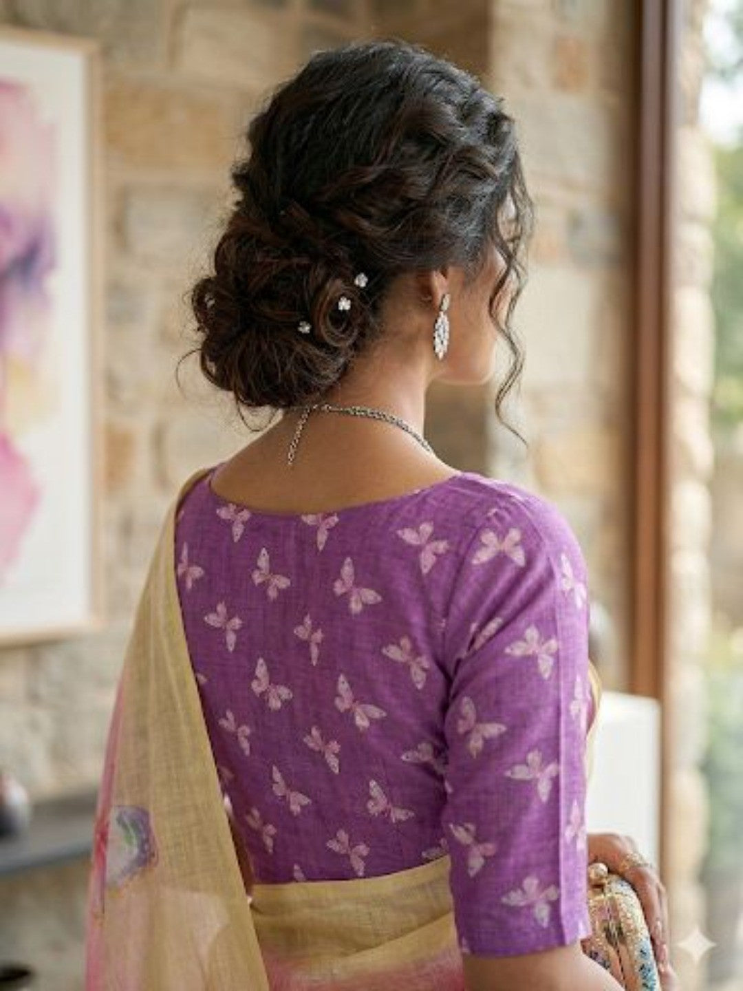 Regal Multicolor Ombre Floral Digital Printed Saree With Butterfly Motif & Artistic Pallu - Image 3