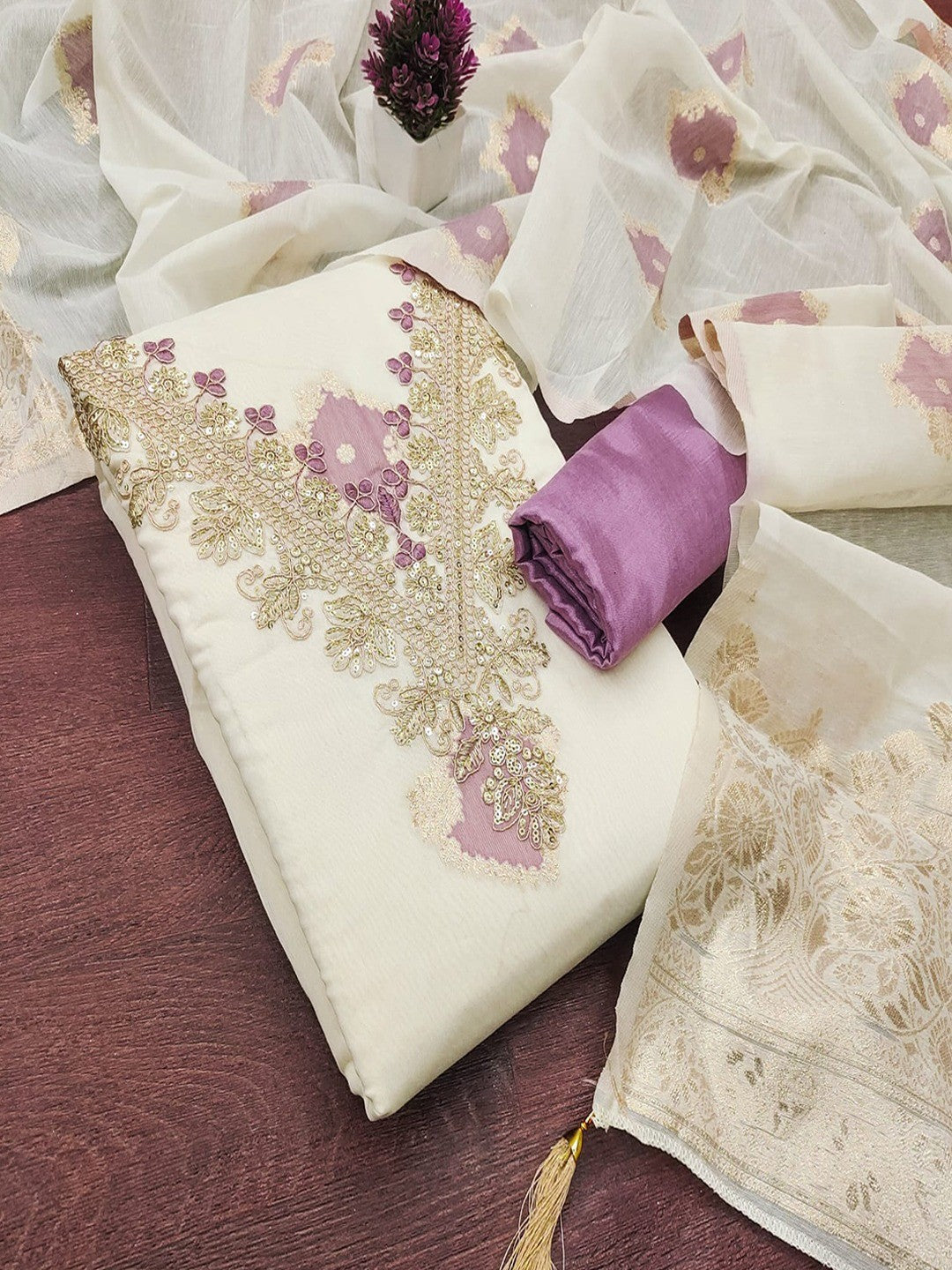 Graceful Cream & Lavender 'Floral Woven With Sequins Cording Embroidery Mulmul Cotton Dress Material - Image 3