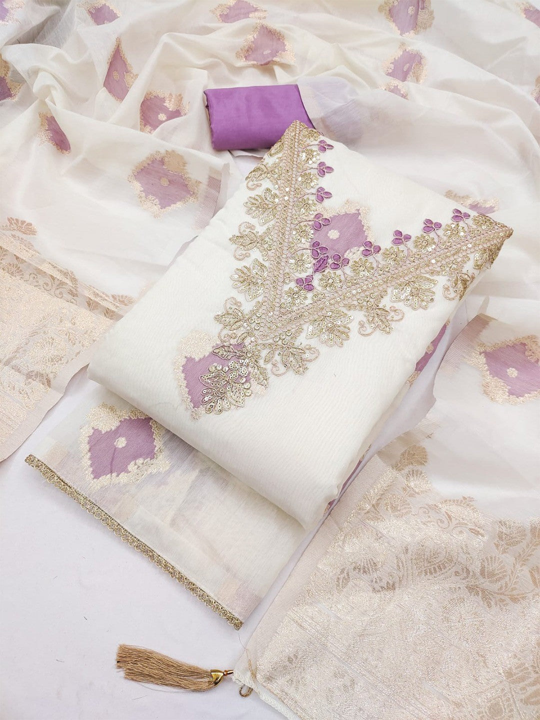 Graceful Cream & Lavender 'Floral Woven With Sequins Cording Embroidery Mulmul Cotton Dress Material - Image 5