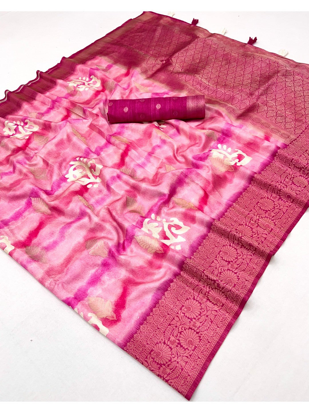 Elegant Pink Bemberg Saree with Weaving Rich Pallu & Digital Print - Image 2