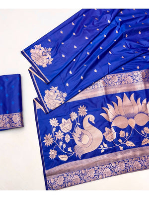 Graceful Royal Blue Lotus Design Art Silk Saree Adorned With Rich Zari Weaving Work - Image 2