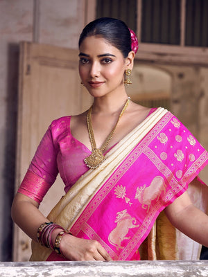 Premium Cream Geometric & Animal Motif Weaving Saree With Decorative Tassel Pallu - Image 2