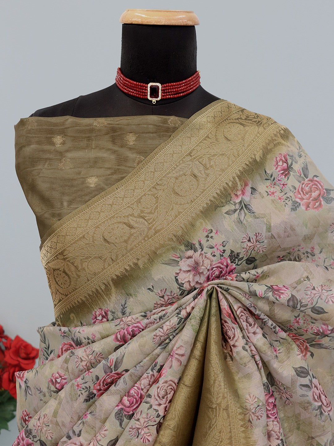 Graceful Beige Floral Digital Printed Burbury Silk Blend Saree With Jacquard Weaving Border & Pallu - Image 3