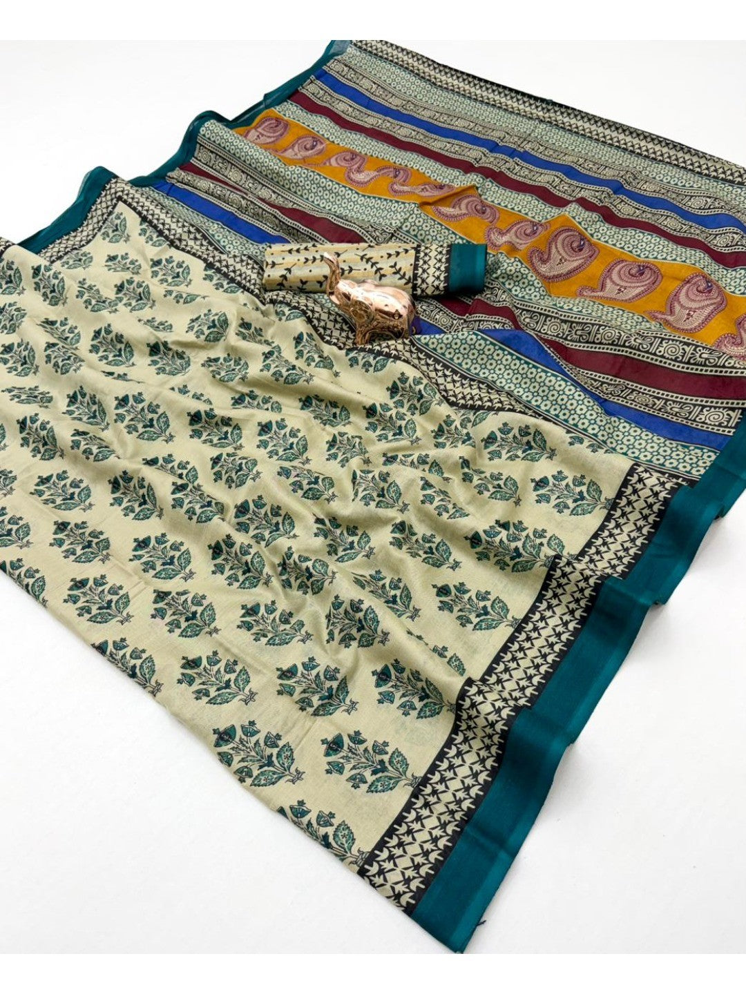 Subtle Beige & Teal Floral Printed Mulmul Cotton Saree With Delicate Print Work - Image 3