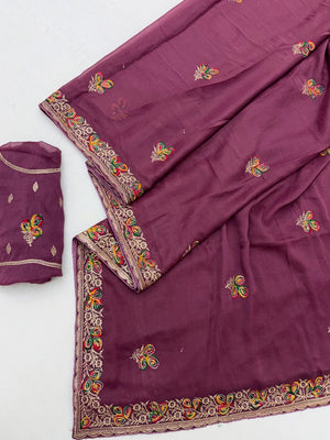 Exclusive Purple Georgette Saree with Intricate Floral Embellishment - Image 2