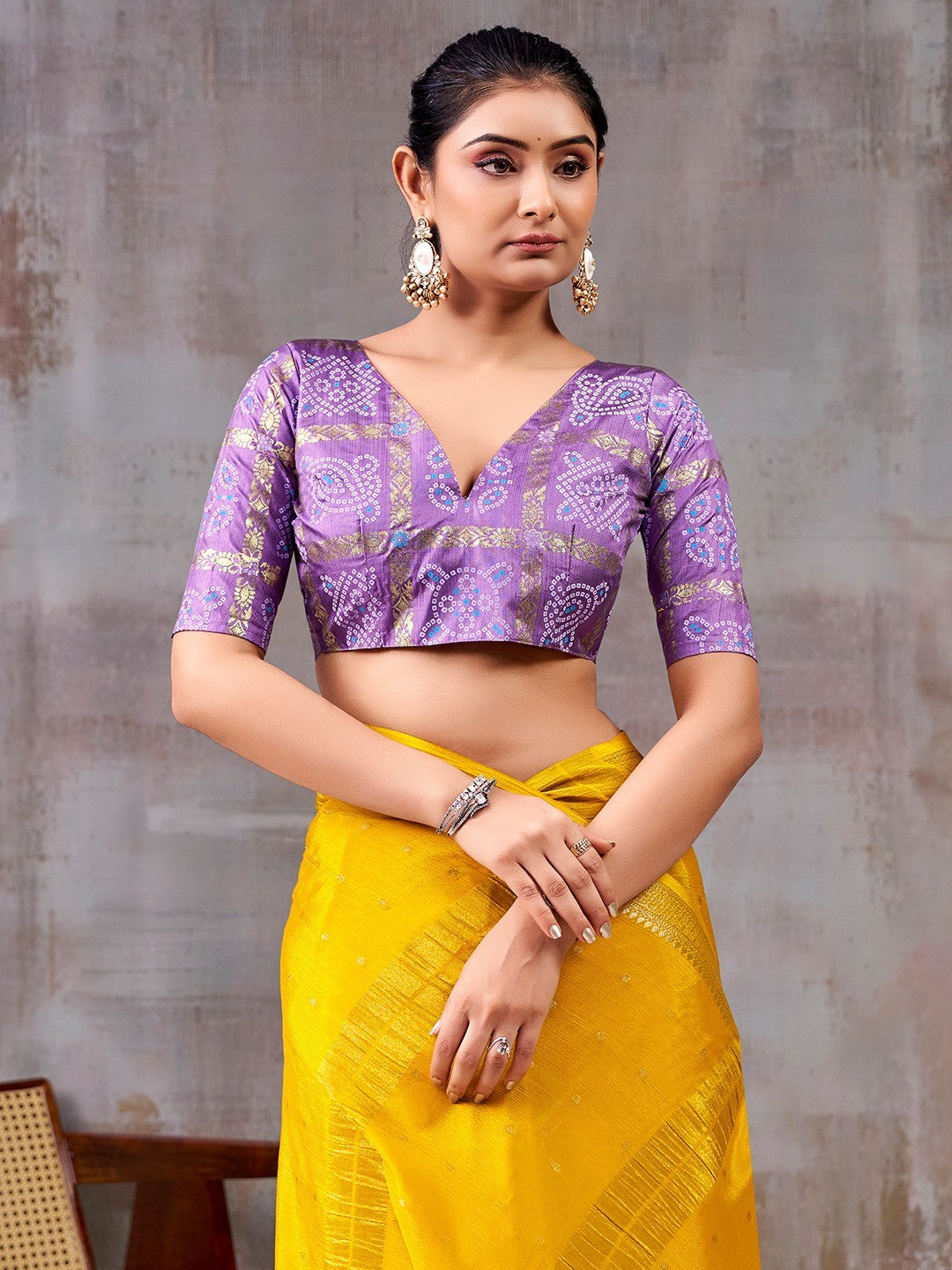Classic Mustard And Lavender Floral Weaving Jacquard Chinon Half & Half Saree With Timeless Charm - Image 4